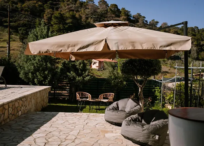 Villa Petrino Sxinos *