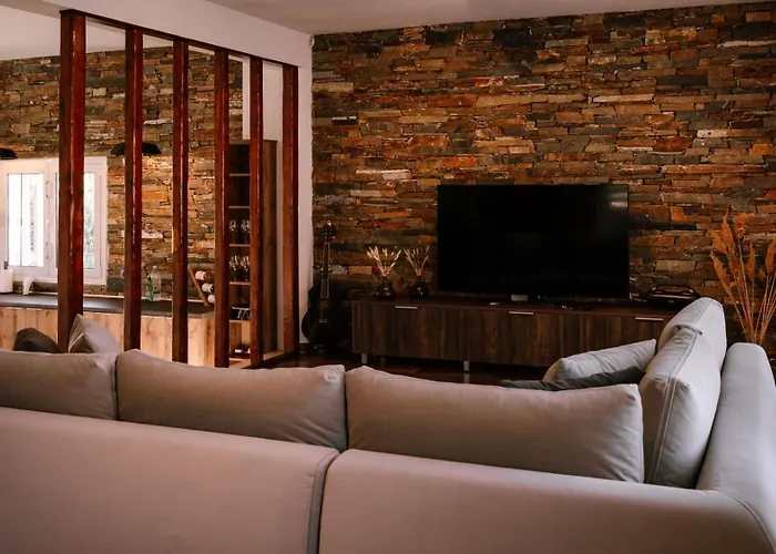 Petrino Sxinos Villa Skhoínos