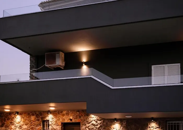 Petrino Sxinos Skhoínos